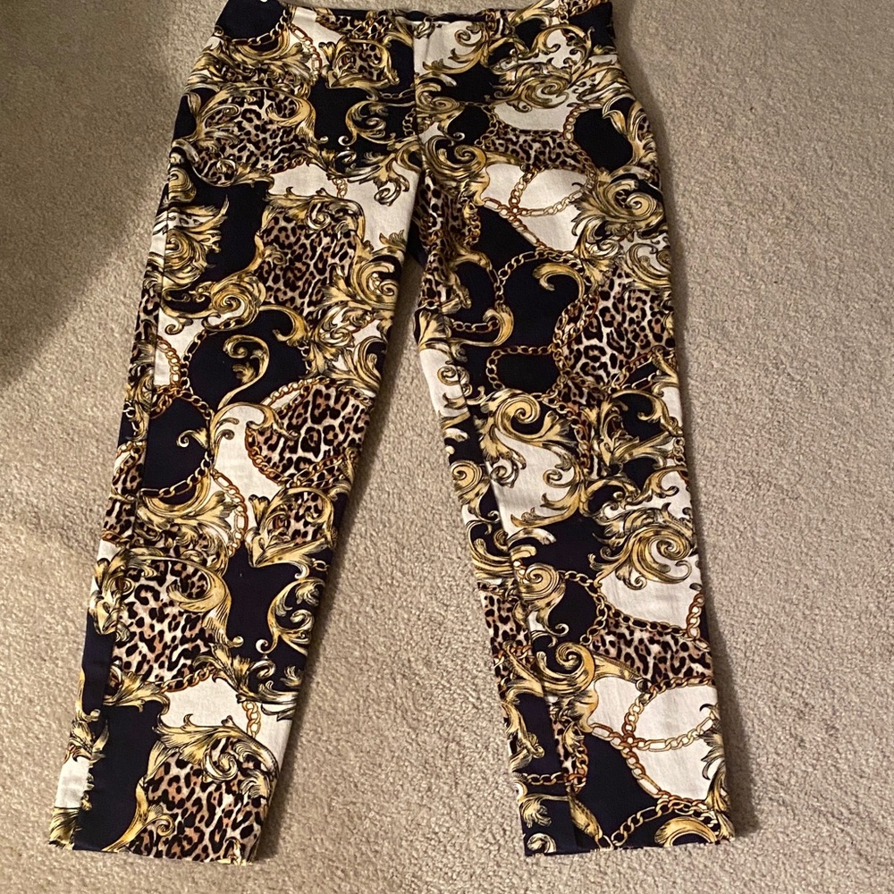 Boston Proper size 12 side zipper and button cropped pants